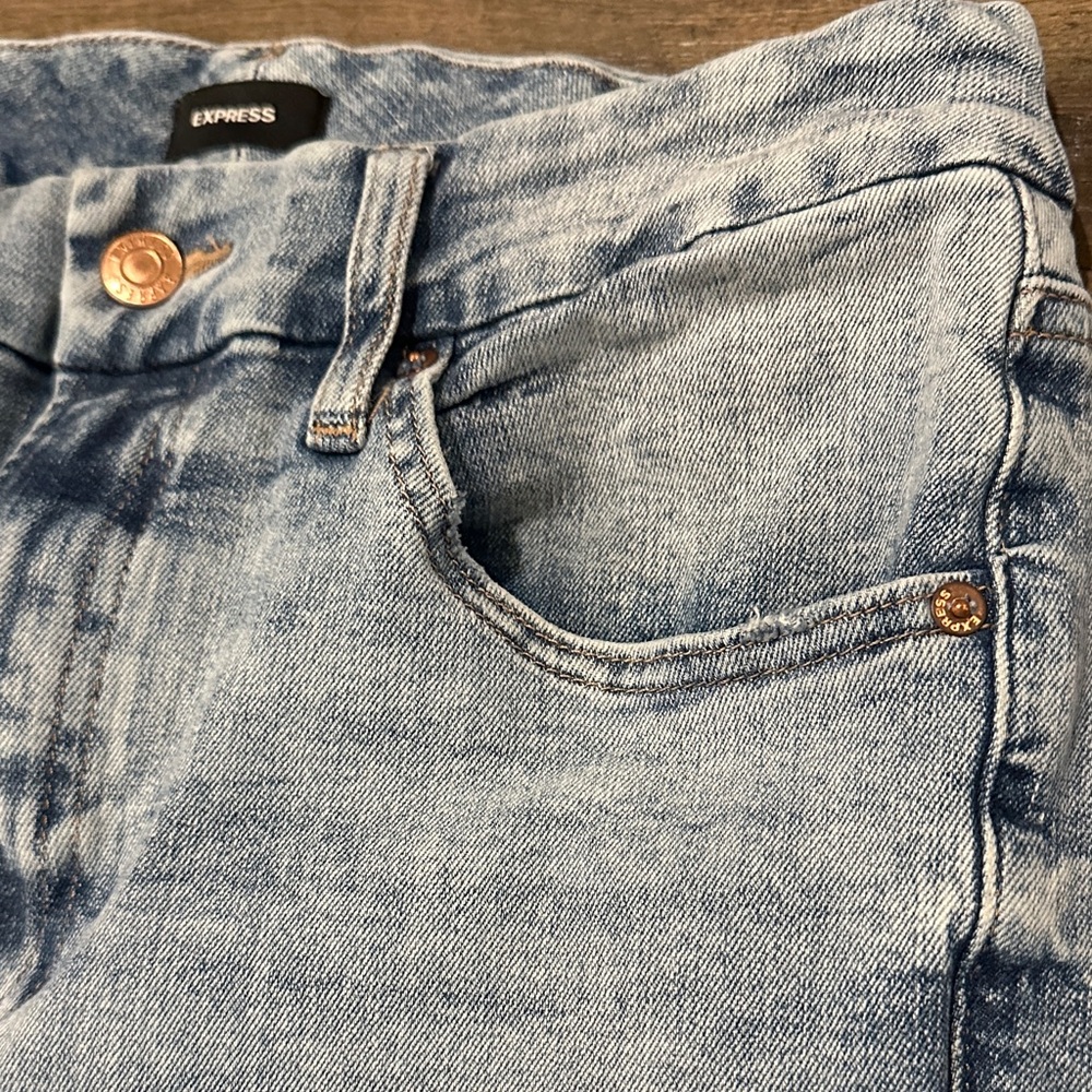 Express High Rise Ultra Hyper Stretch Jeans - Picture 4 of 16